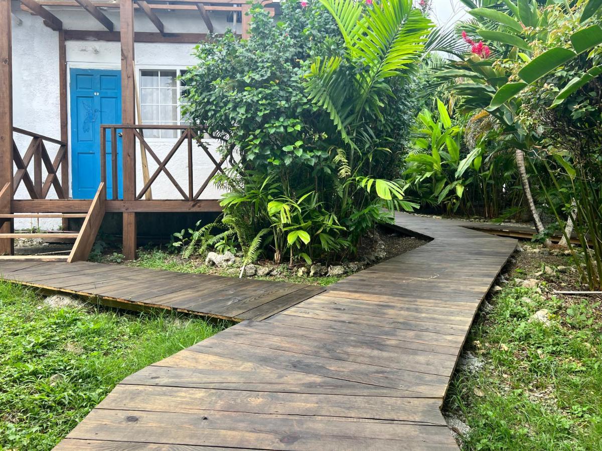 Jamaica Colors Hotel And Eco-Retreat Port Antonio Exterior foto